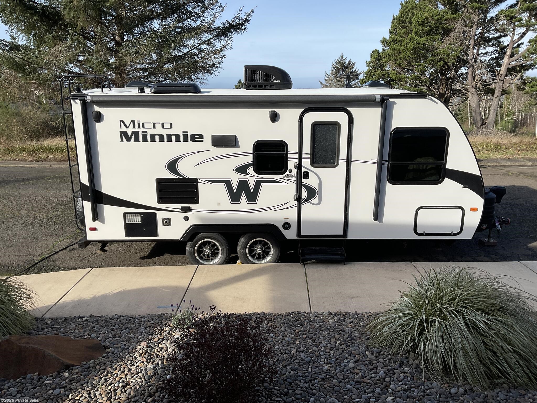 Used 2018 Winnebago Micro Minnie 2106DS available in Neskowin, Oregon