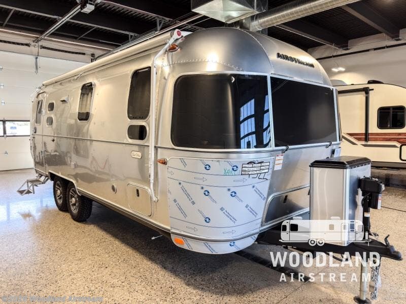 New 2026 Airstream Trade Wind 25FB Twin available in Clarkston, Michigan