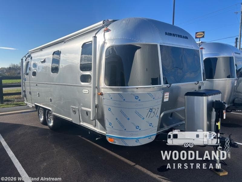 New 2026 Airstream Globetrotter 25FB Twin available in Georgetown, Kentucky