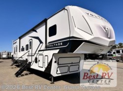 New 2026 Dutchmen Voltage V-Series 3800 available in Grand Terrace, California