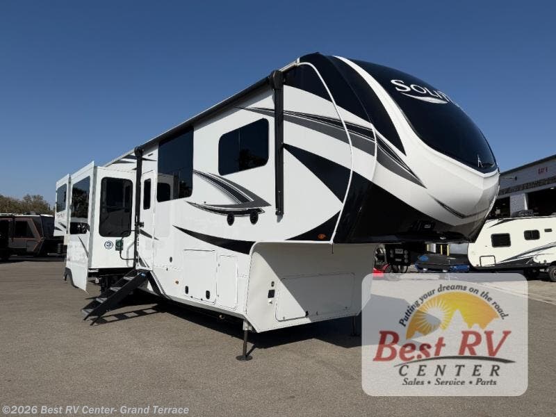 Used 2023 Grand Design Solitude 376RD available in Grand Terrace, California