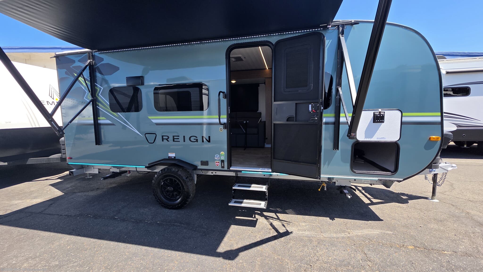 New 2026 Keystone Reign 18RB available in Elk Grove, California