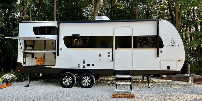 New 2026 Ember RV E-Series 22MLQ available in Elk Grove, California