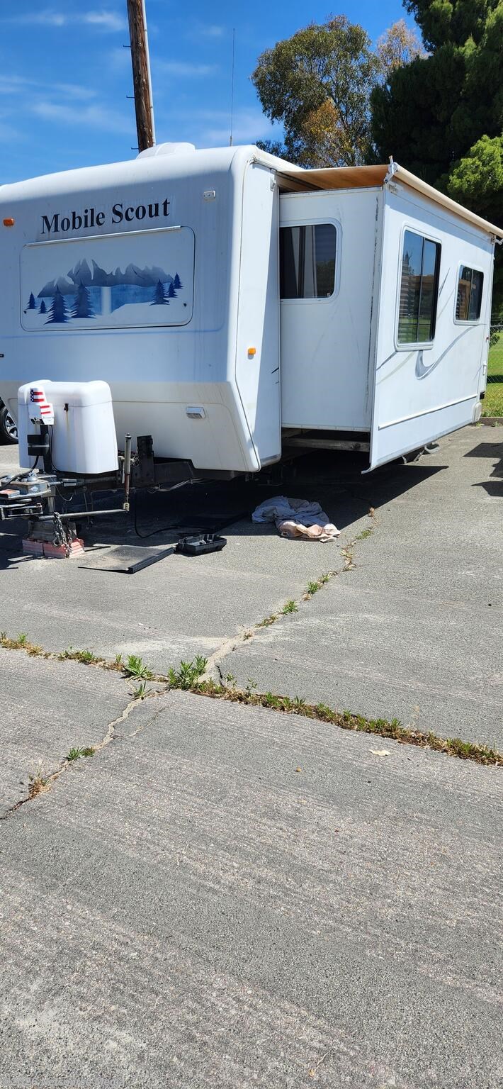 Used 2004 SunnyBrook Titan 33 fks available in Lakeside, California