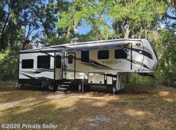 Used 2022 Heartland Bighorn Farmhouse finish, Full size fridge, Rear bedroom available in Dover, Florida