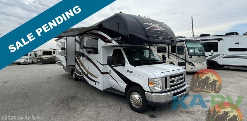 Used 2015 Fleetwood  31D available in Fruitland Park, Florida