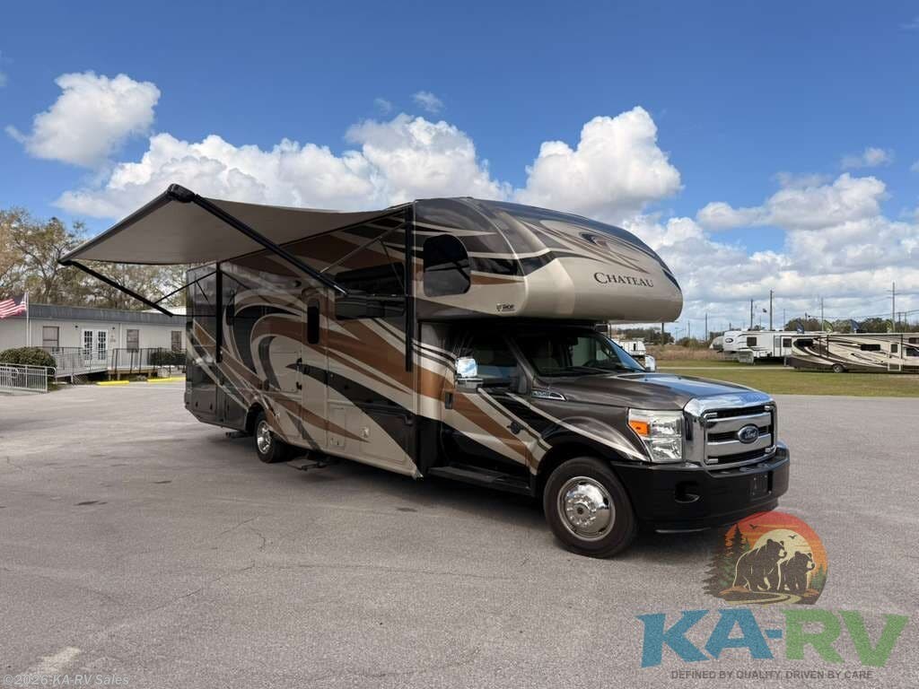 Used 2017 Thor Motor Coach Chateau 35SB available in Fruitland Park, Florida