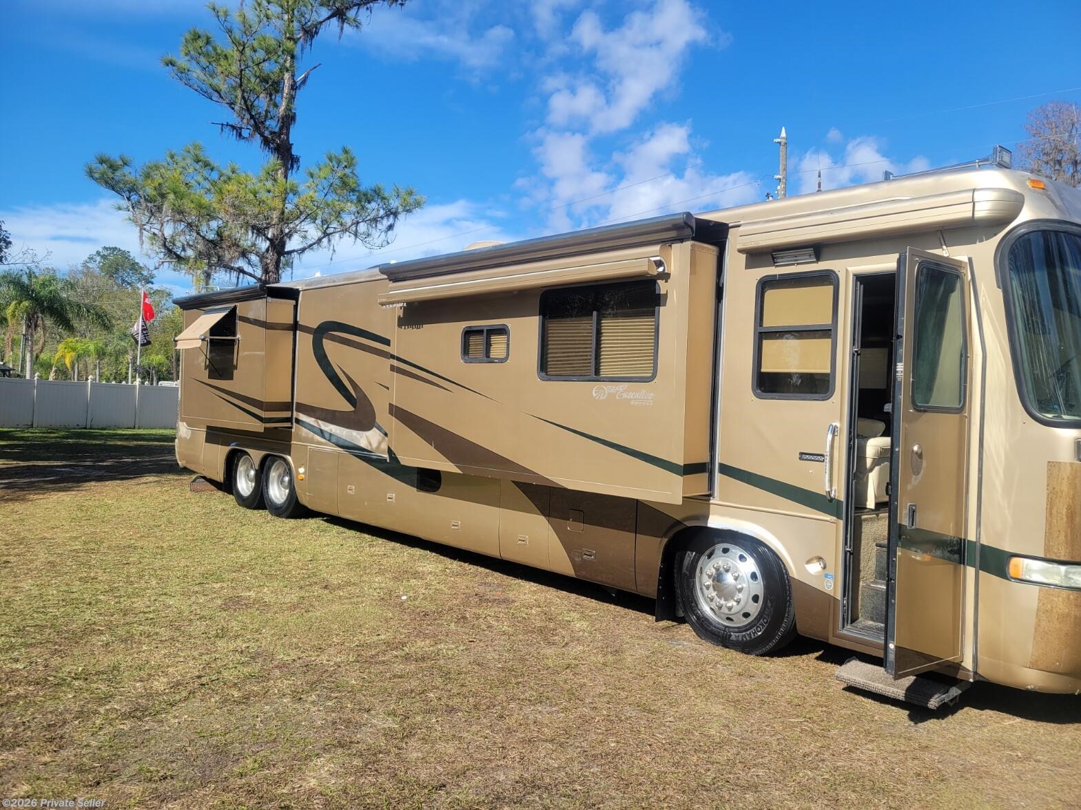 Used 2004 Monaco RV Executive 43PBT available in Lutz, Florida