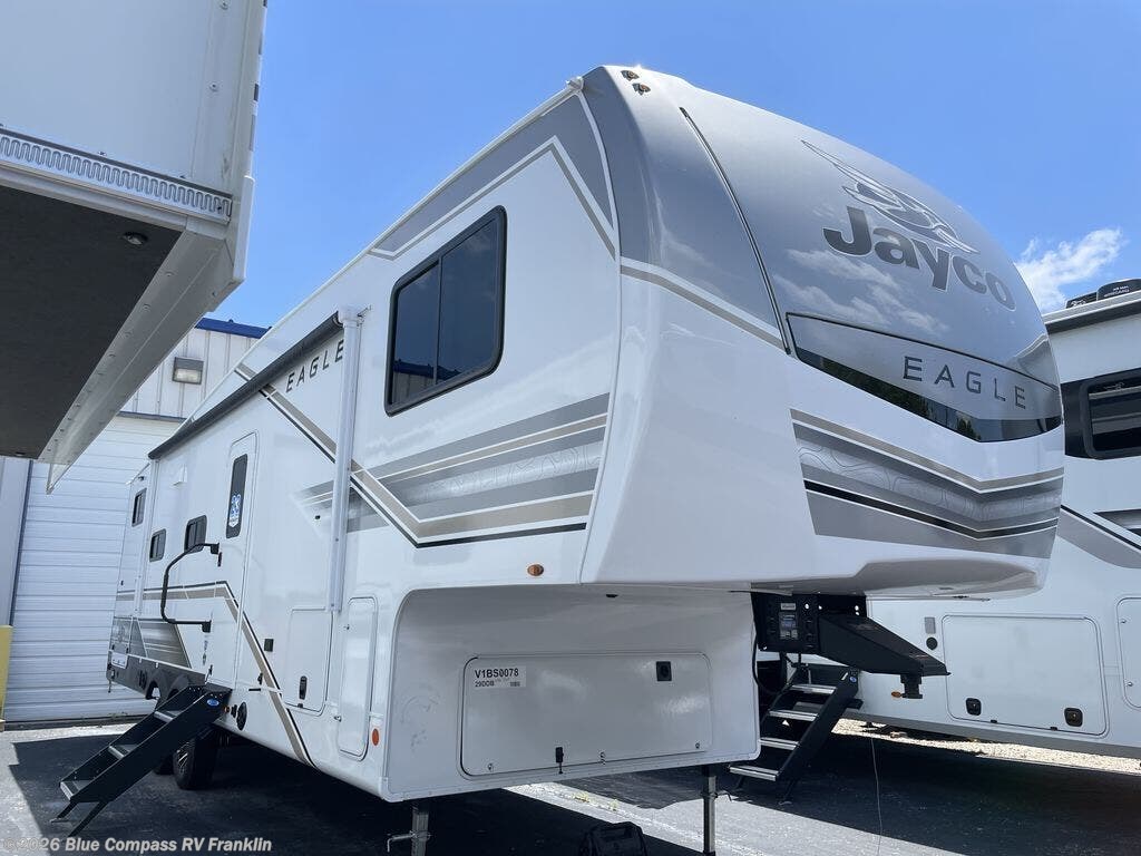 New 2027 Jayco Eagle 29DDB available in Franklin, Kentucky