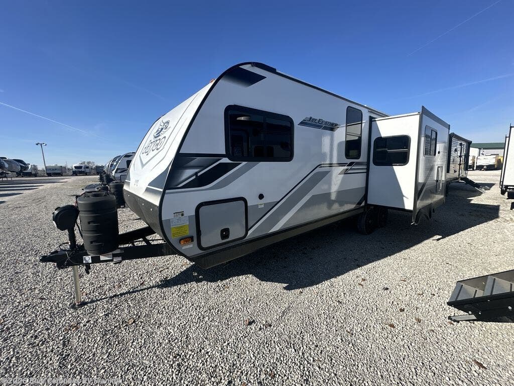 Used 2025 Jayco Jay Feather 23RK available in Franklin, Kentucky