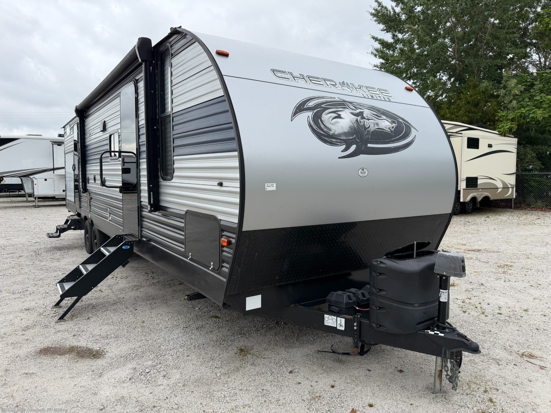 Used 2022 Forest River Cherokee 294BH available in Mcbee, South Carolina