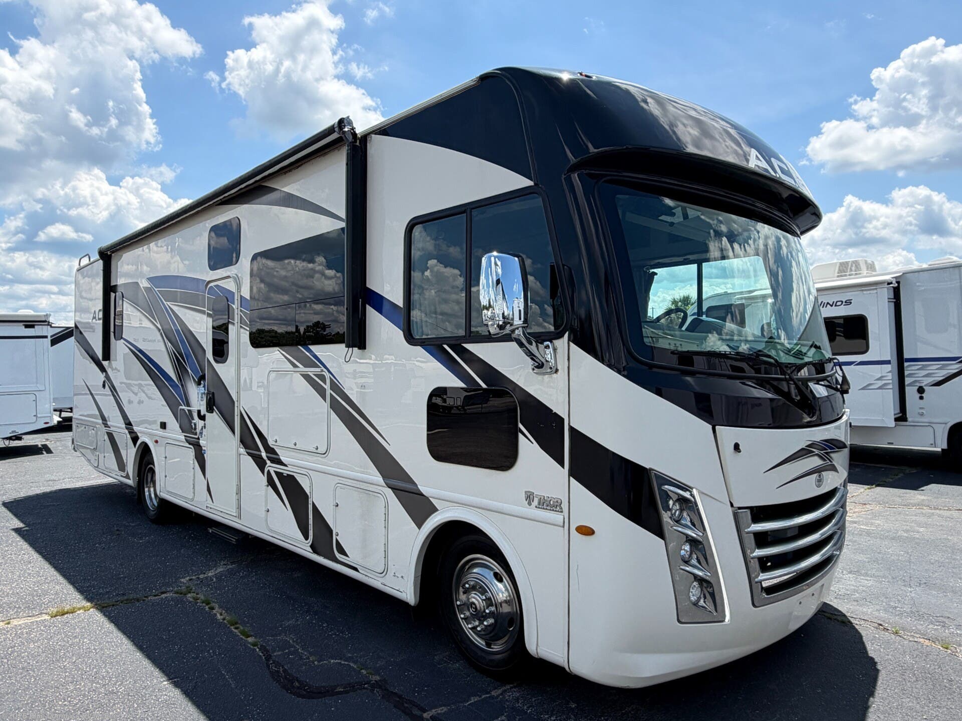 Used 2022 Thor Motor Coach  ACE 32.3 available in Mcbee, South Carolina