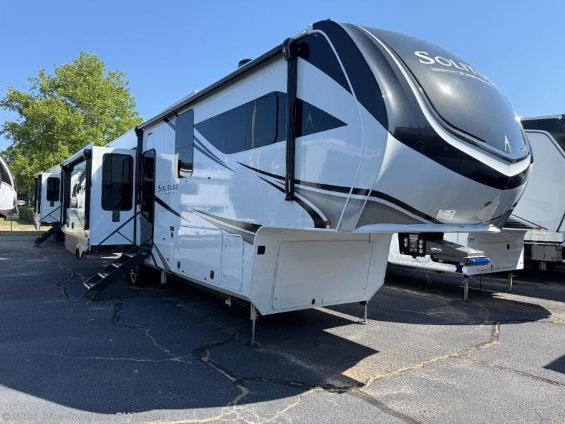 New 2026 Grand Design Solitude 370DV available in Mcbee, South Carolina