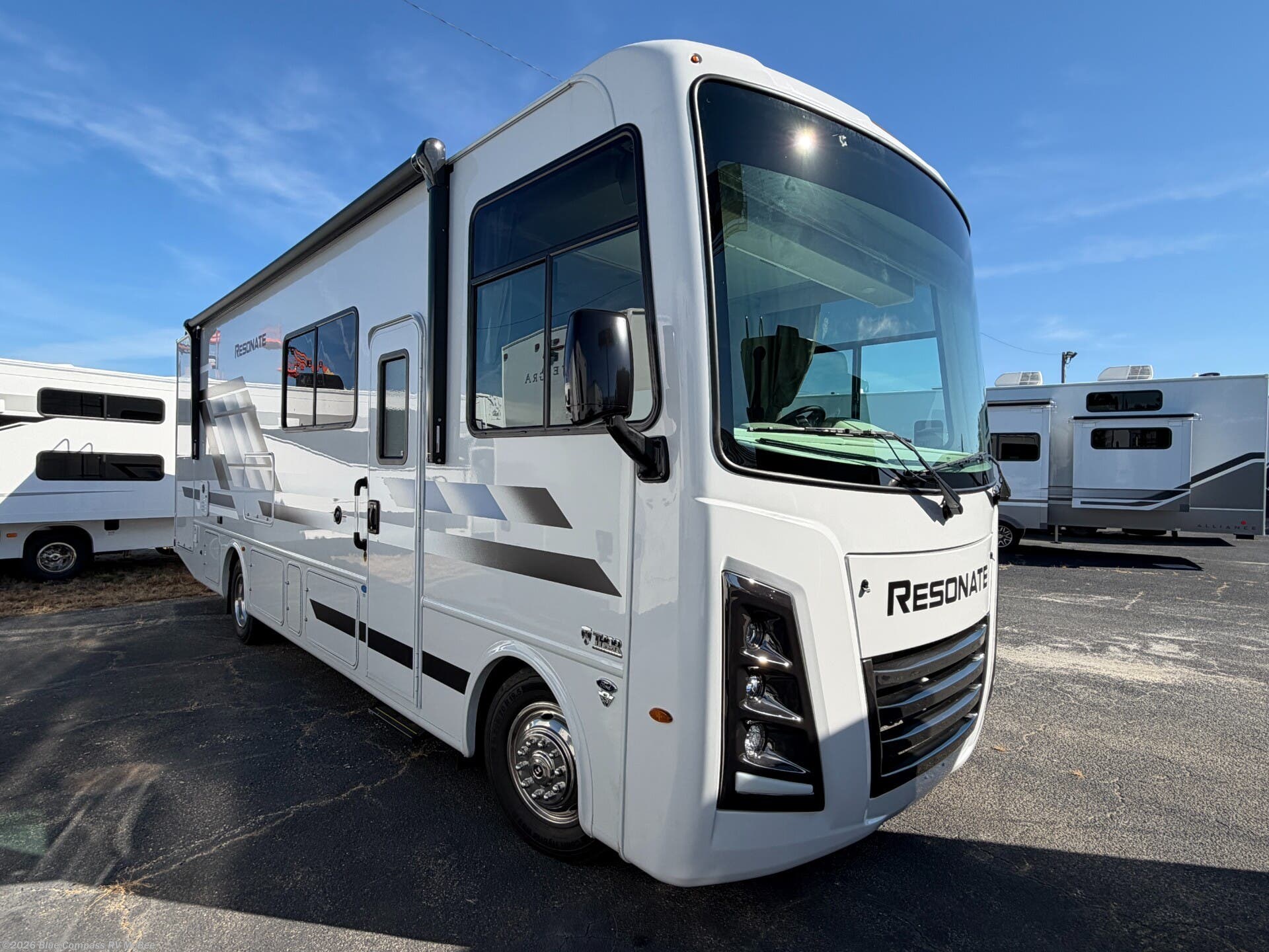 New 2026 Thor Motor Coach Resonate 29D available in Mcbee, South Carolina