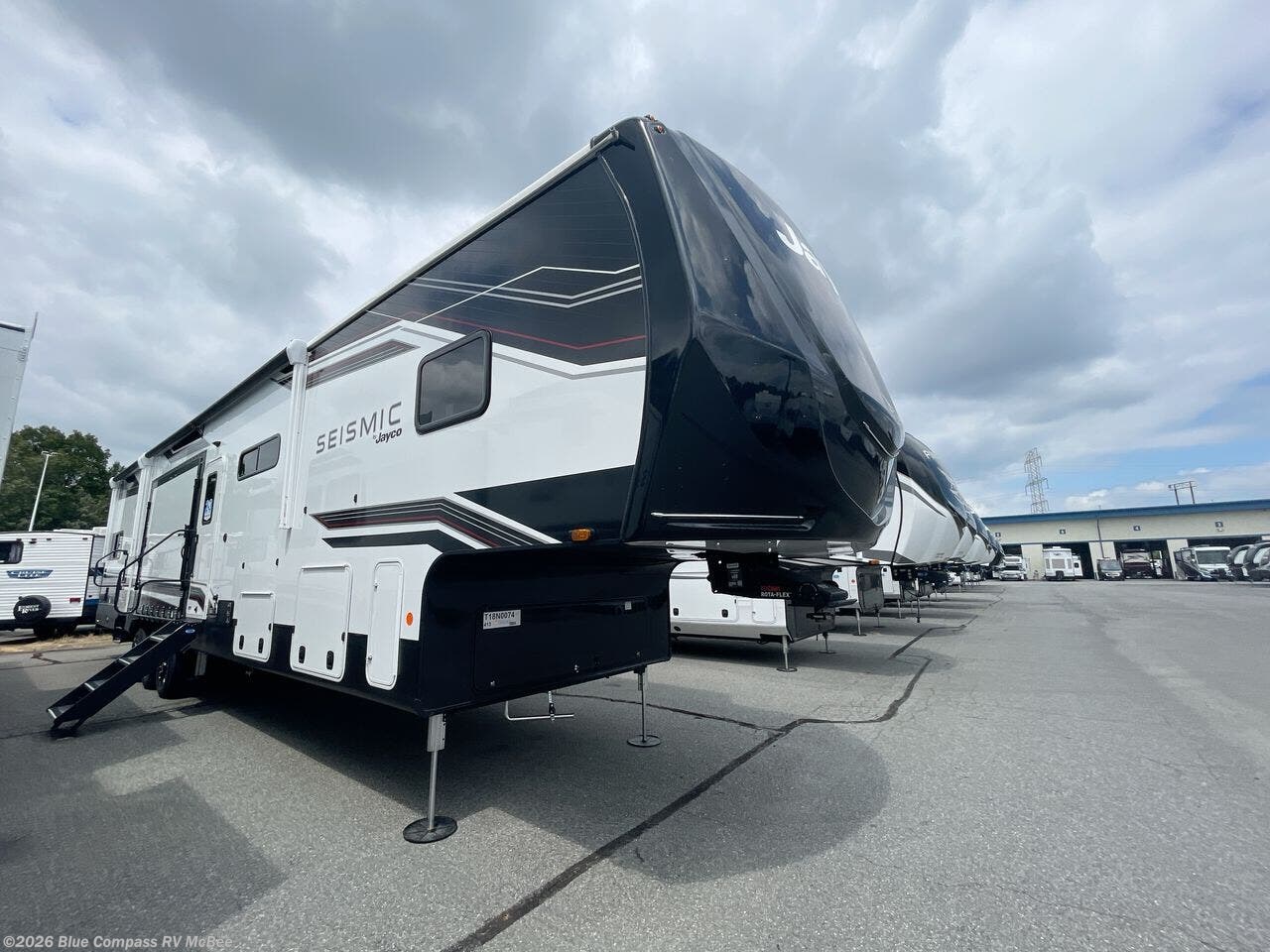 New 2026 Jayco Seismic 413 available in Mcbee, South Carolina