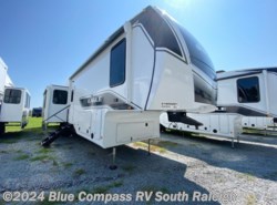 New 2025 Jayco Eagle 360DBOK available in Benson, North Carolina