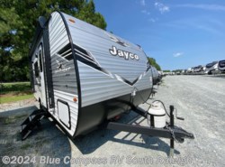 New 2025 Jayco Jay Flight SLX 175FQ available in Benson, North Carolina