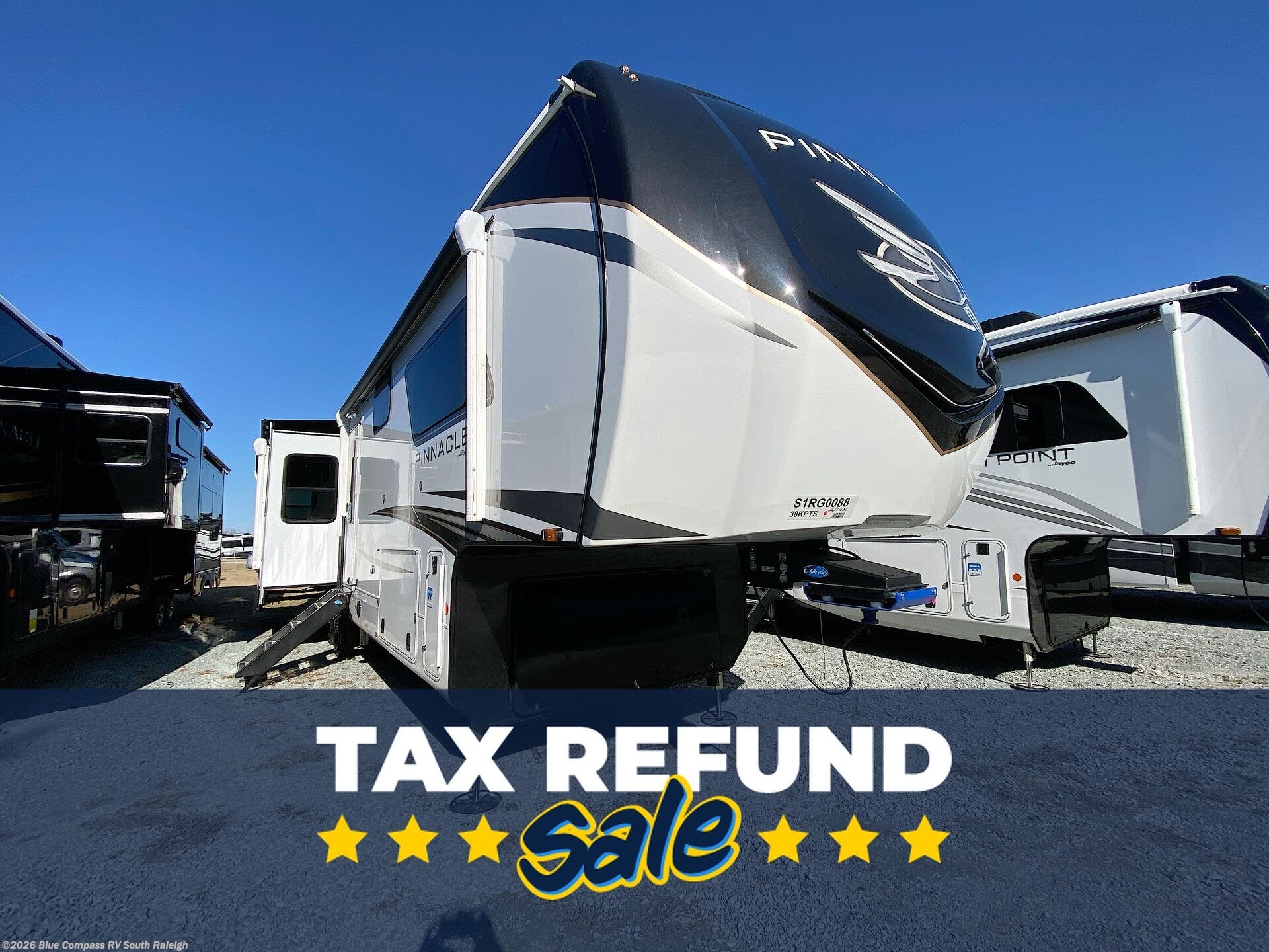 New 2025 Jayco Pinnacle 38KPTS available in Benson, North Carolina