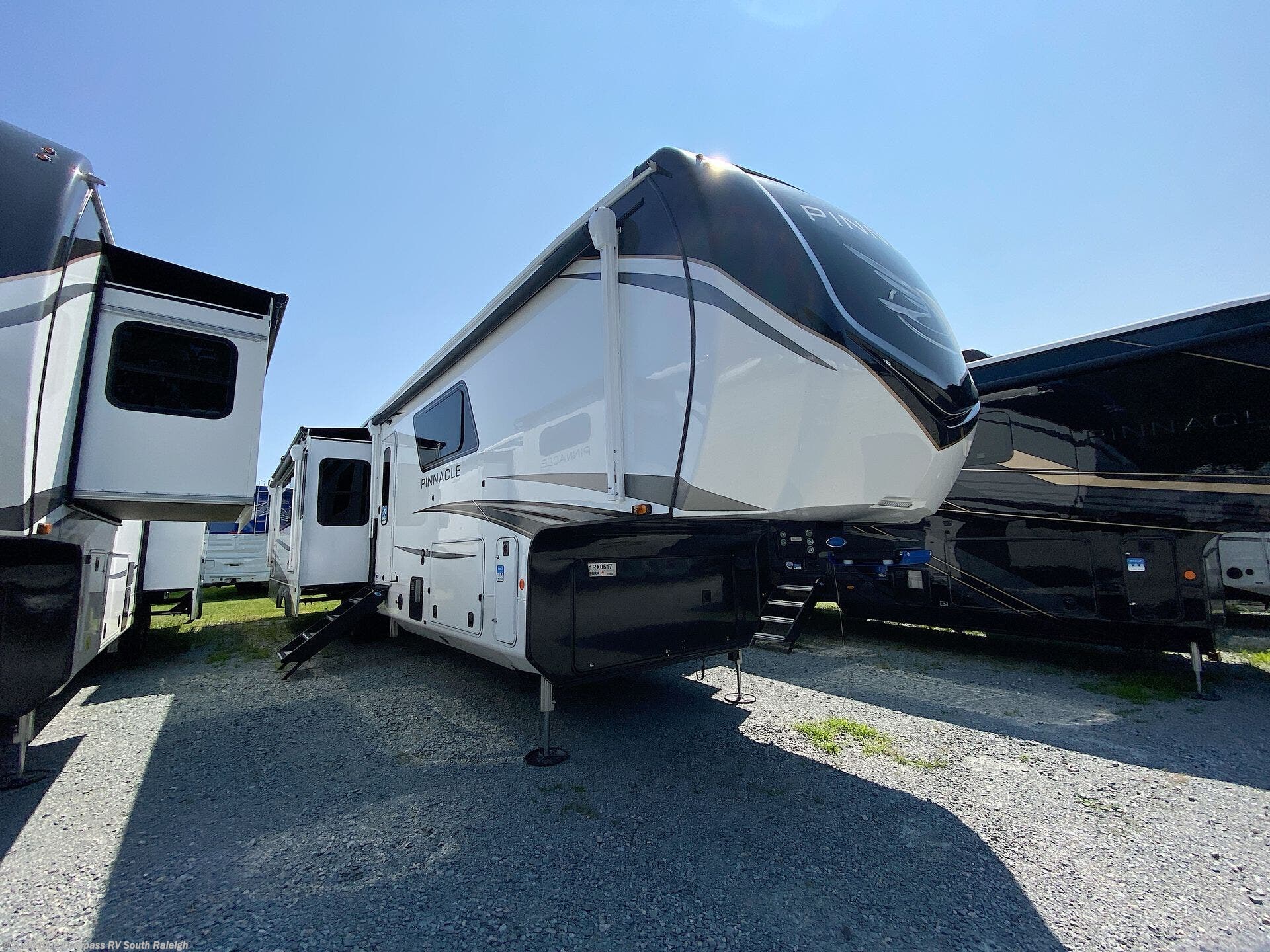 New 2025 Jayco Pinnacle 38FBRK available in Benson, North Carolina