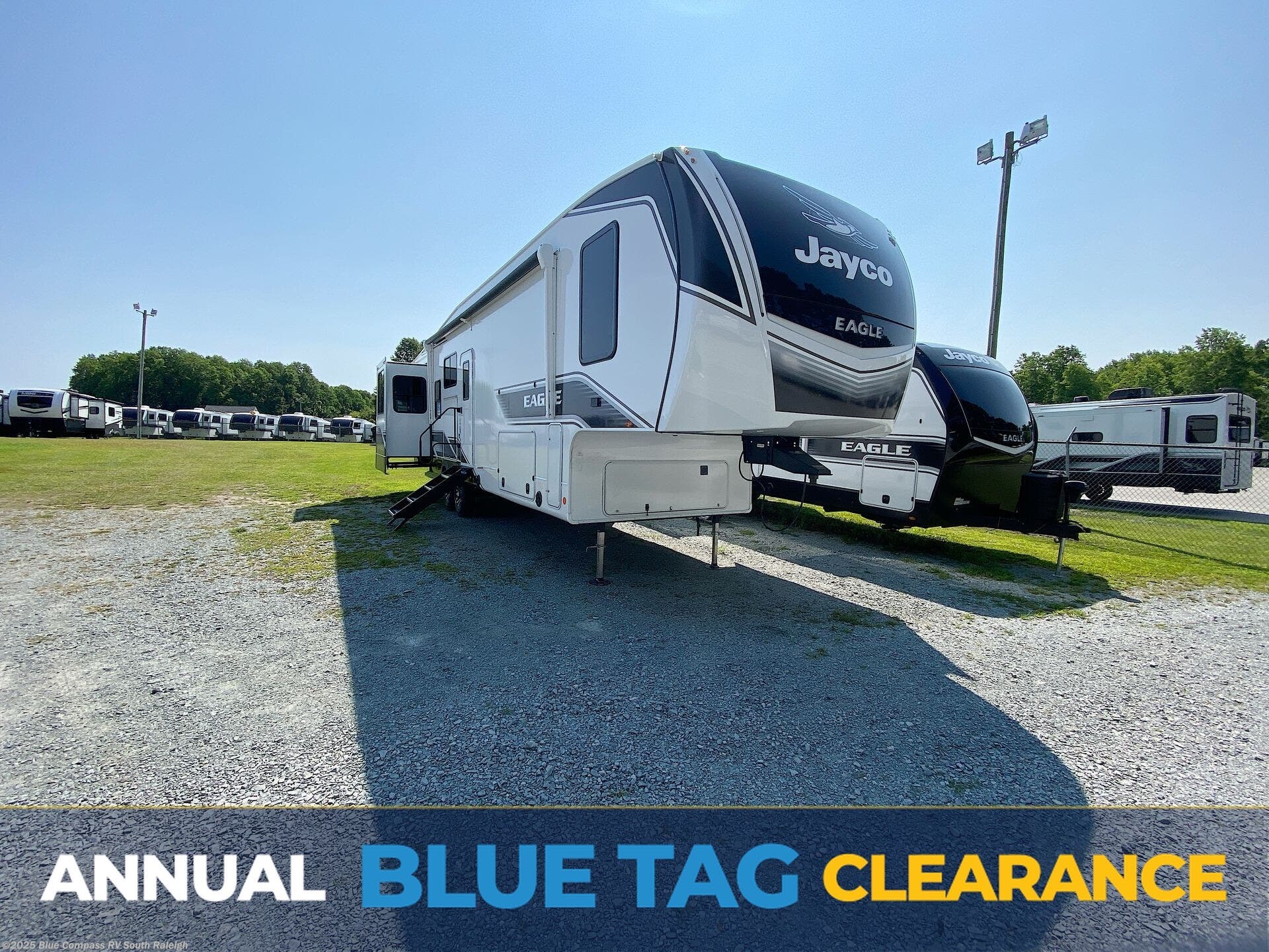 New 2025 Jayco Eagle 335RDOK available in Benson, North Carolina