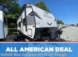 New 2025 Jayco Jay Flight SLX 225MLS available in Benson, North Carolina