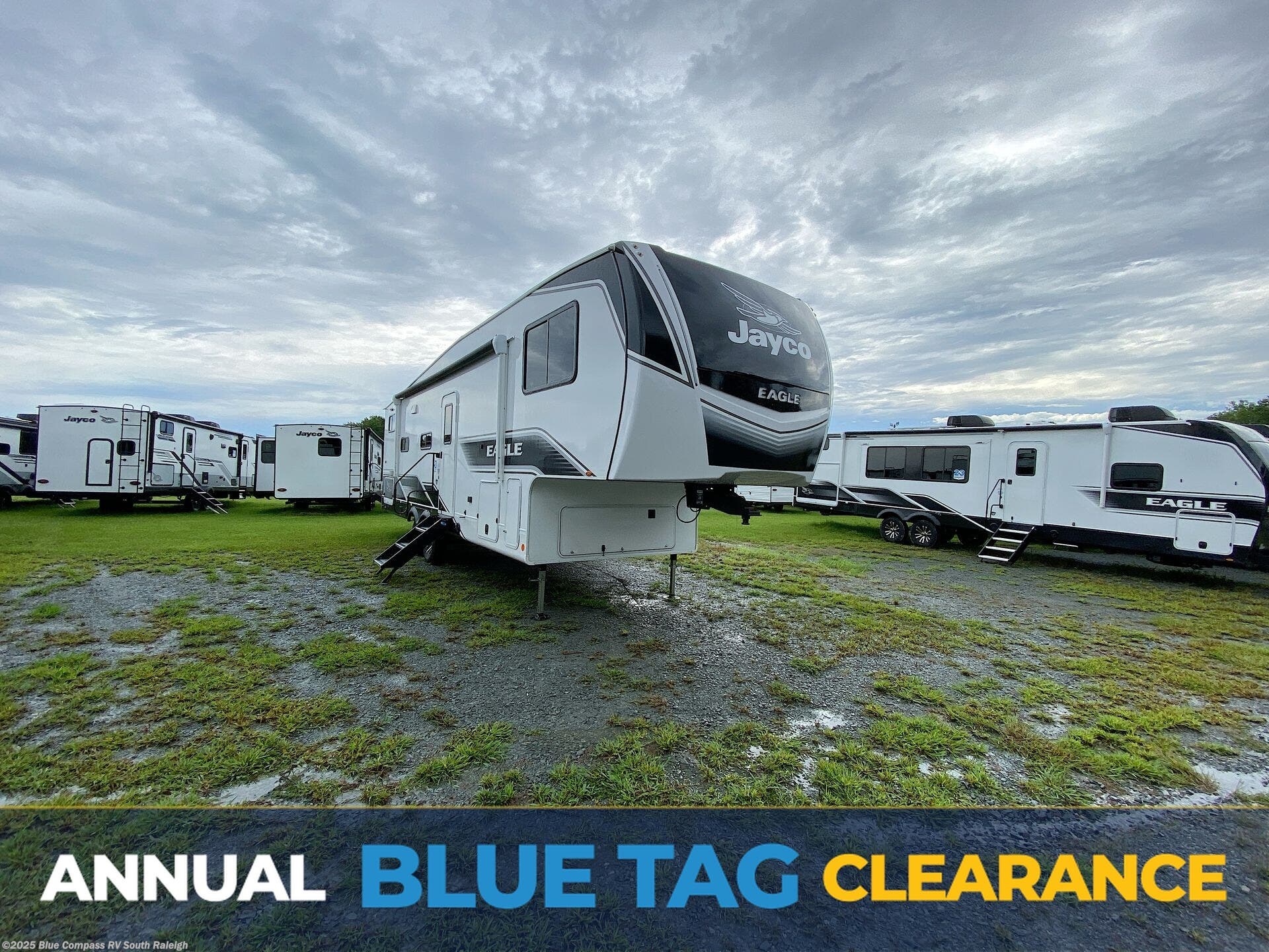New 2026 Jayco Eagle HT 29DDB available in Benson, North Carolina