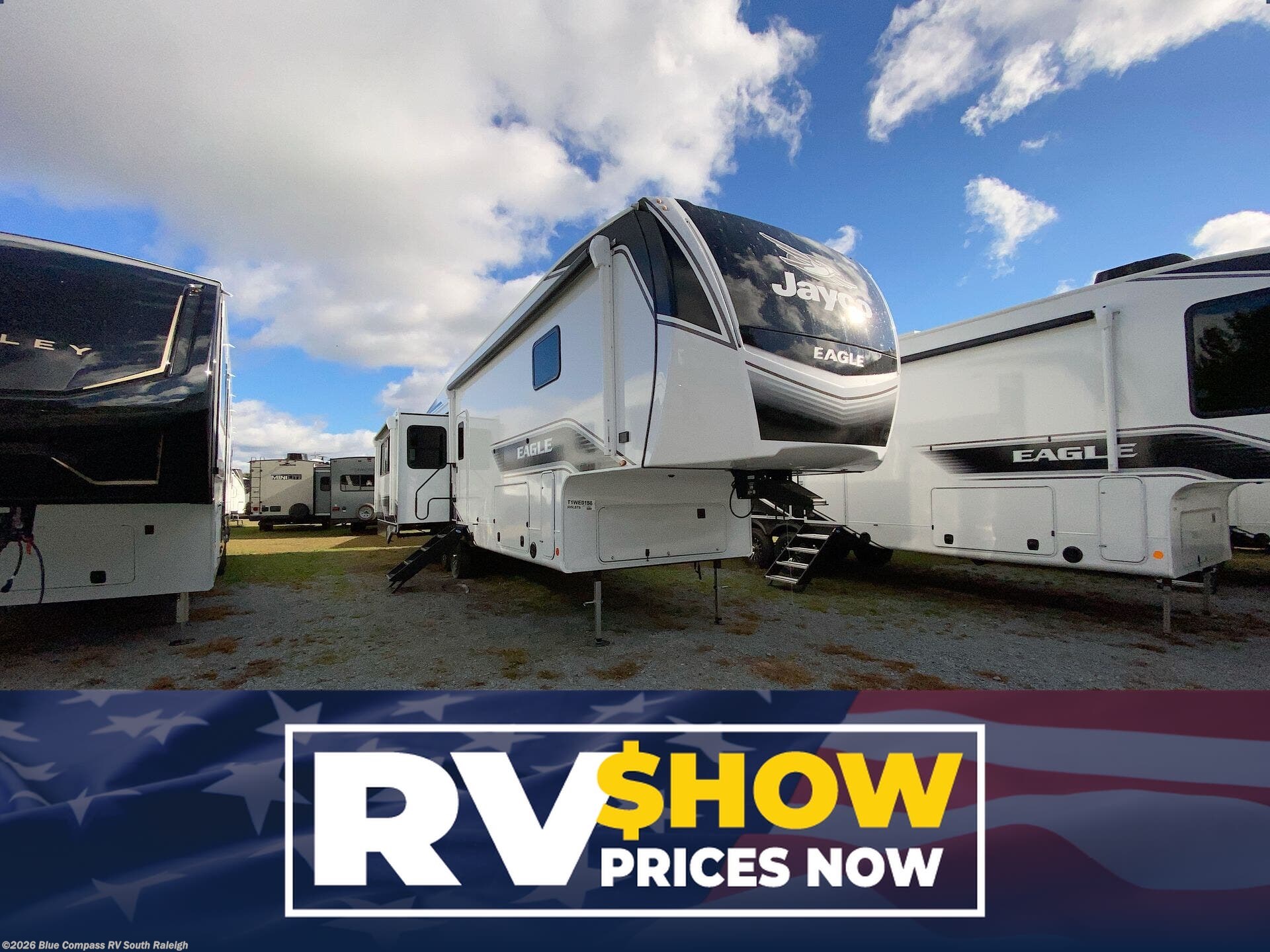 New 2026 Jayco Eagle 335LSTS available in Benson, North Carolina