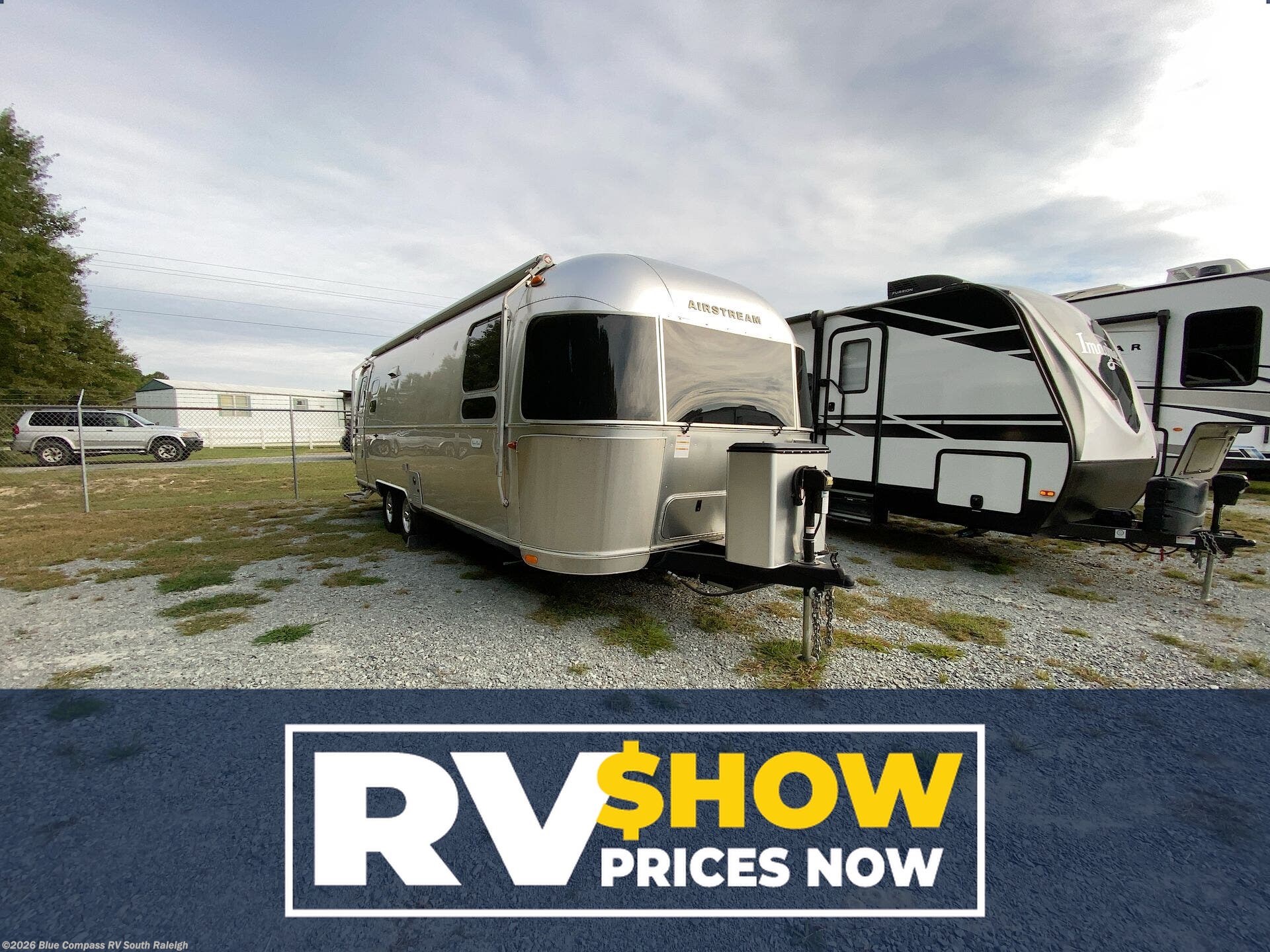 Used 2023 Airstream Flying Cloud 27FB available in Benson, North Carolina