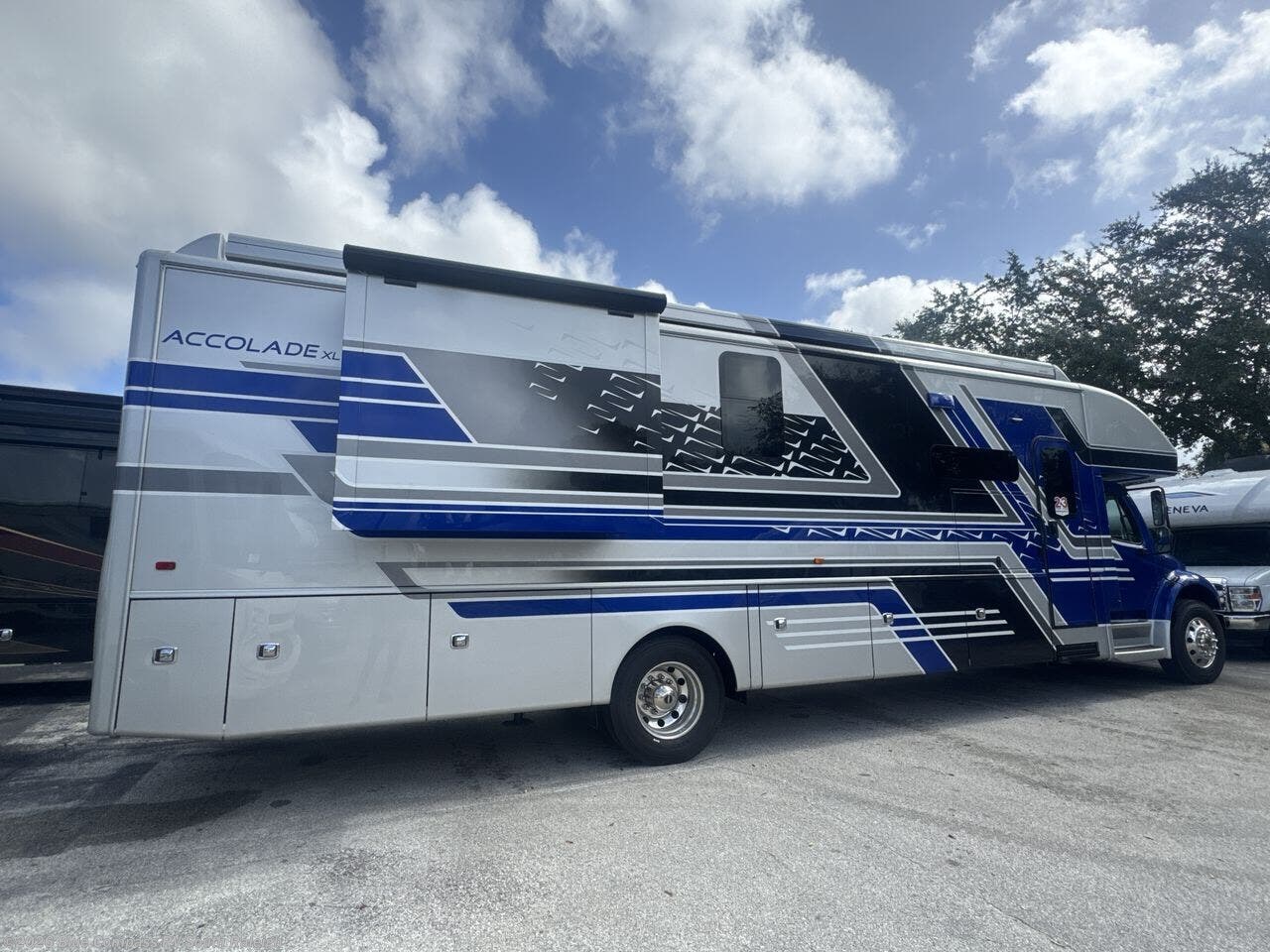 New 2026 Entegra Coach Accolade XL 37K available in Benson, North Carolina