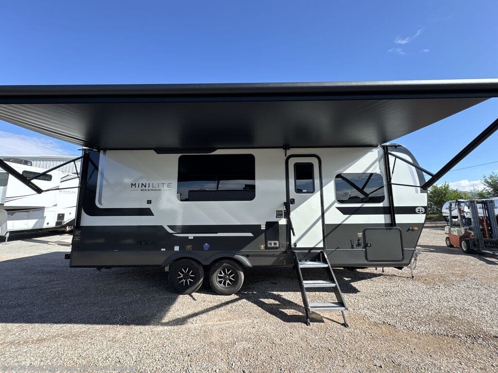 New 2026 Forest River Rockwood Mini Lite 2522FB available in Benson, North Carolina