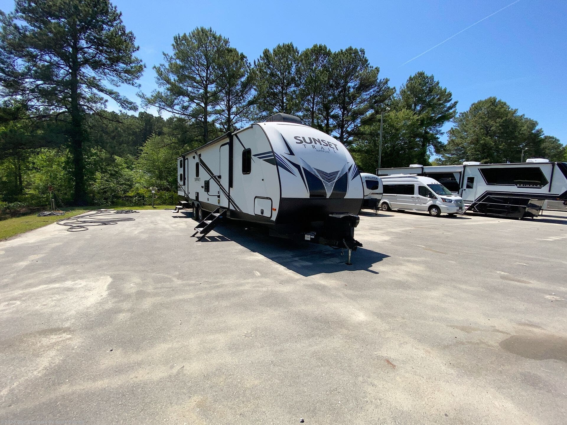 Used 2020 CrossRoads Sunset Trail SS336BH available in Benson, North Carolina