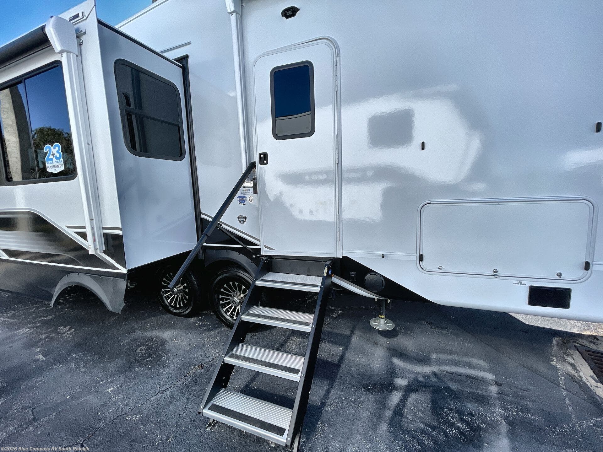 New 2027 Jayco Eagle 355MBQS available in Benson, North Carolina