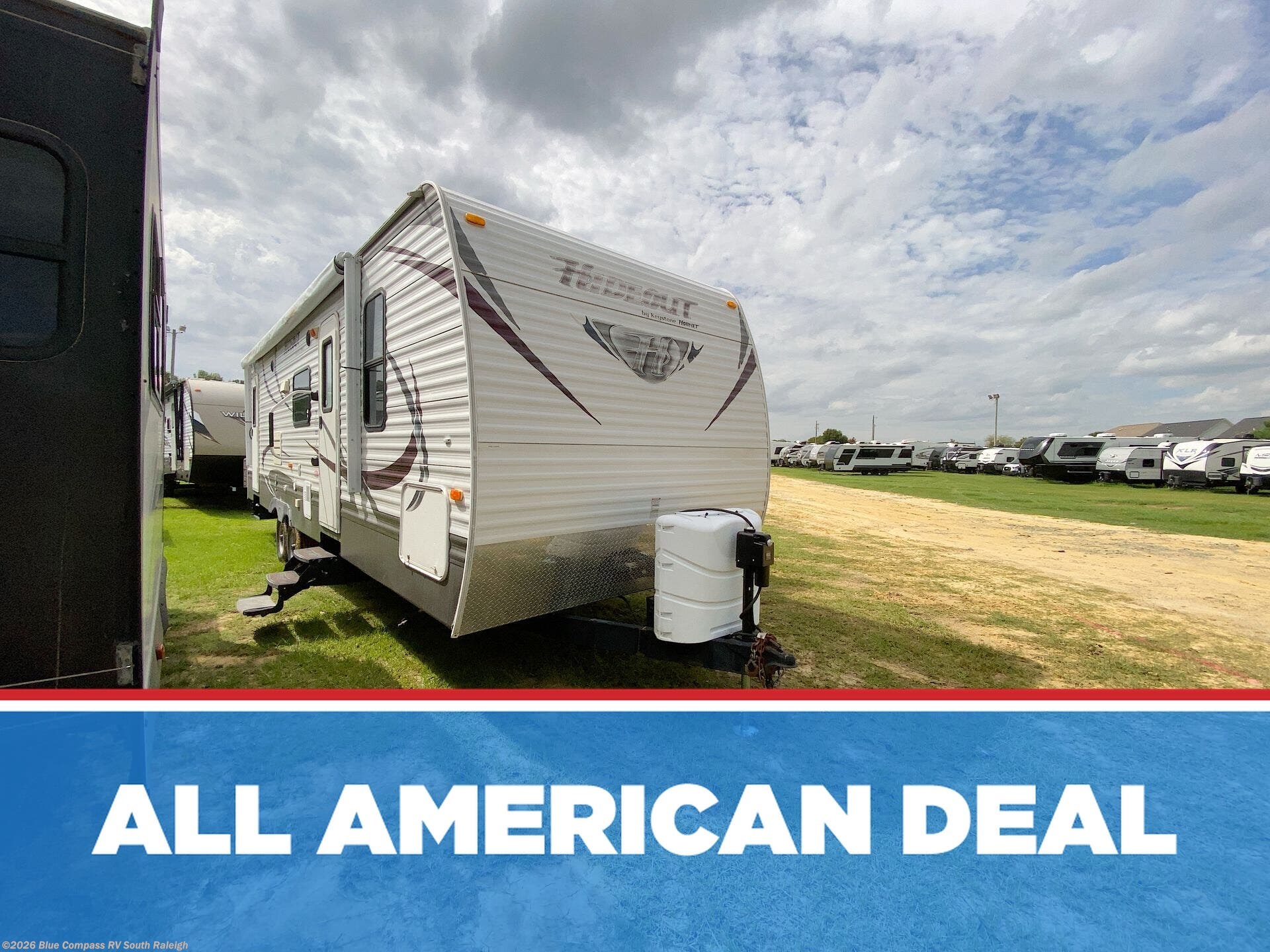 Used 2013 Keystone Hornet Hideout 28BHS available in Benson, North Carolina