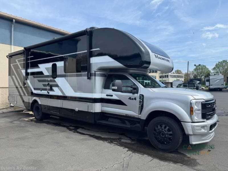 New 2026 Thor Motor Coach Magnitude Grand X32 available in Sewell, New Jersey