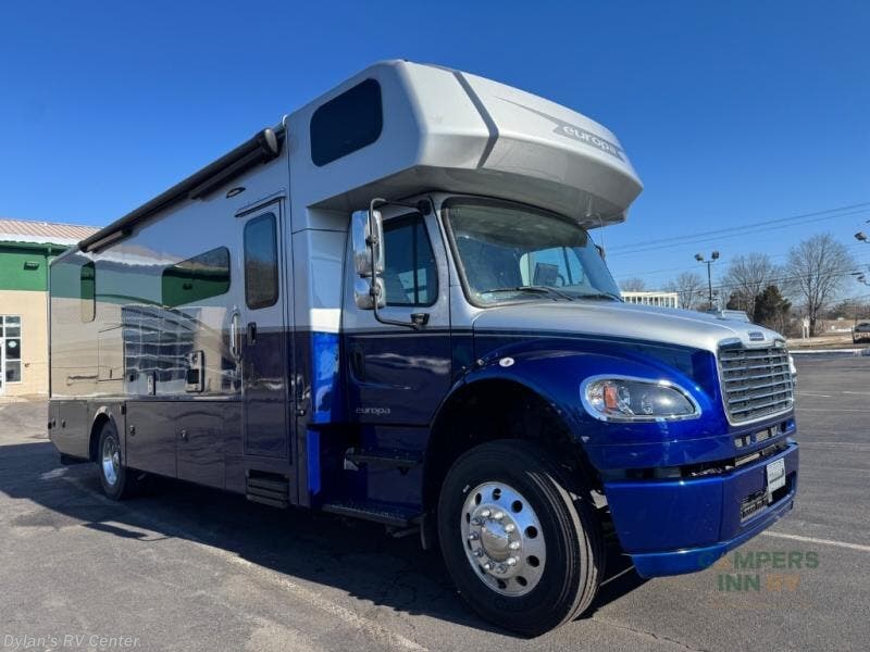 Used 2023 Dynamax Corp Europa 31SS available in Sewell, New Jersey