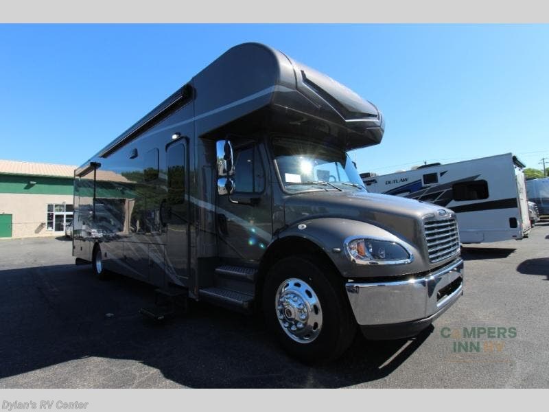 Used 2022 Renegade RV  Valencia 38RW available in Sewell, New Jersey