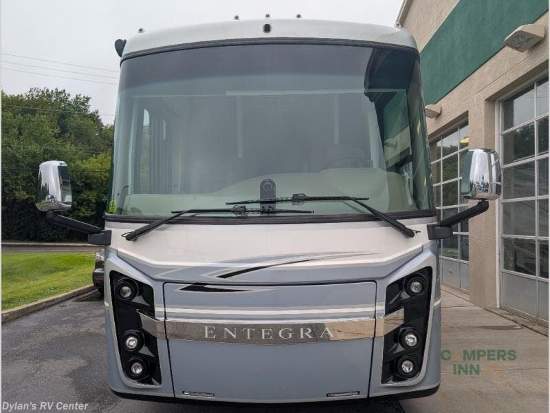 Used 2024 Entegra Coach Reatta XL 40Q2 available in Sewell, New Jersey