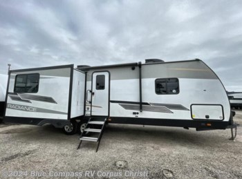New 2022 Cruiser RV Radiance Ultra Lite R27RE available in Corpus Christi, Texas