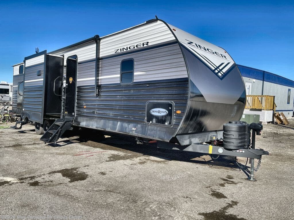 New 2026 CrossRoads Zinger 331BH available in Corpus Christi, Texas