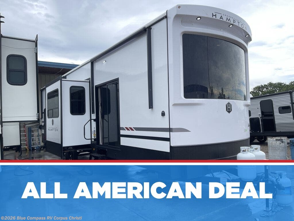 New 2026 CrossRoads Hampton 388FKL available in Corpus Christi, Texas