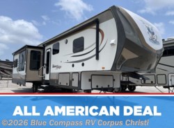 Used 2017 Highland Ridge Mesa Ridge MF348RLS available in Corpus Christi, Texas