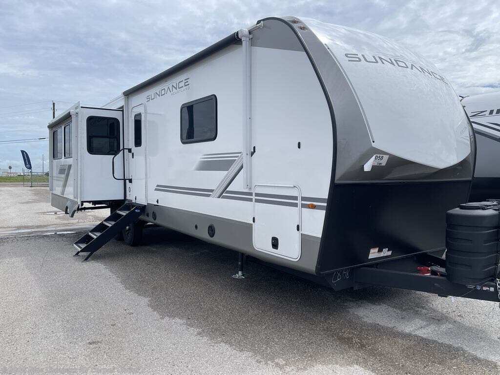 New 2027 Heartland Sundance 29RLBS available in Corpus Christi, Texas