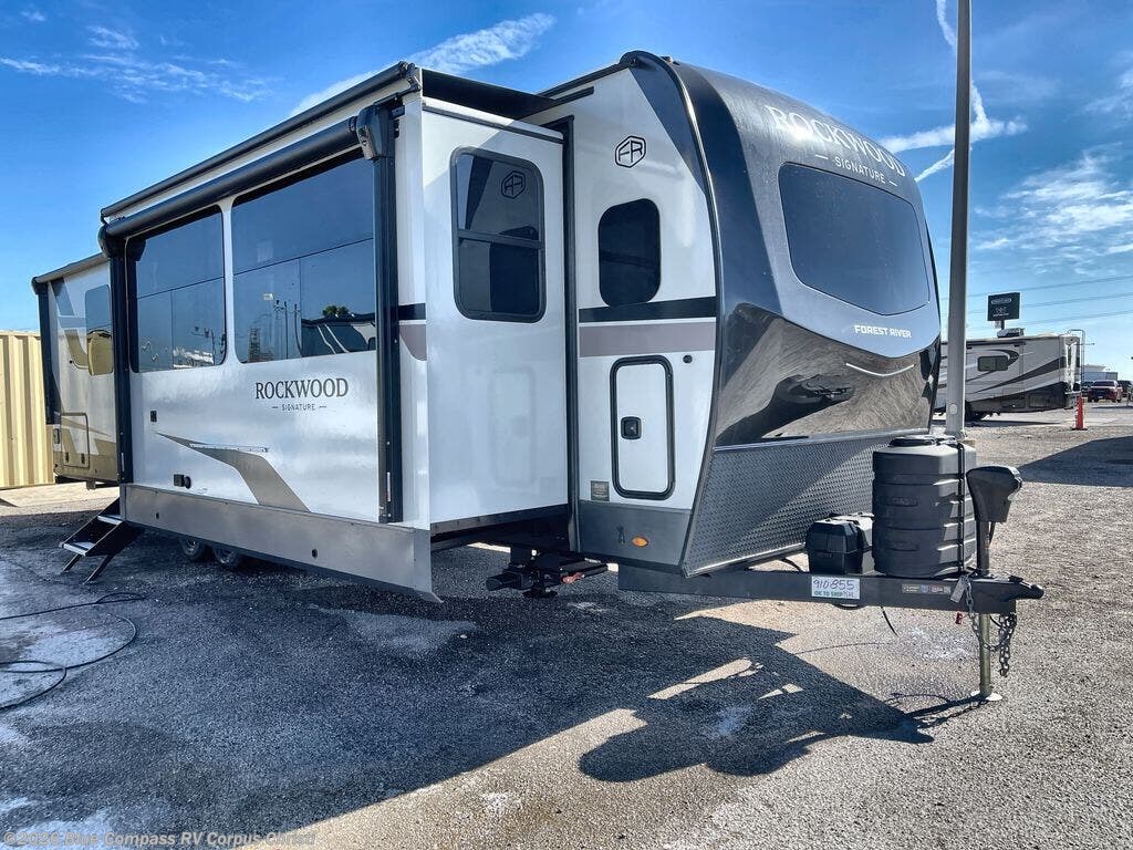 New 2026 Forest River Rockwood Signature 8339FK available in Corpus Christi, Texas