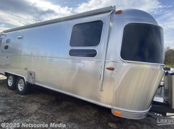 New 2023 Airstream Flying Cloud 27FB available in Louisville, Tennessee
