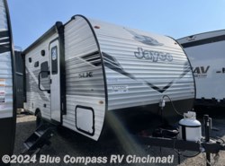 New 2025 Jayco Jay Flight SLX 175BH available in Cincinnati, Ohio