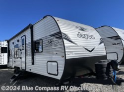 New 2025 Jayco Jay Flight SLX 260BH available in Cincinnati, Ohio