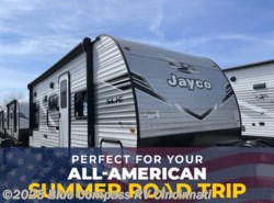 New 2025 Jayco Jay Flight SLX 210QB available in Cincinnati, Ohio