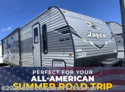 New 2025 Jayco Jay Flight SLX 330TBS available in Cincinnati, Ohio
