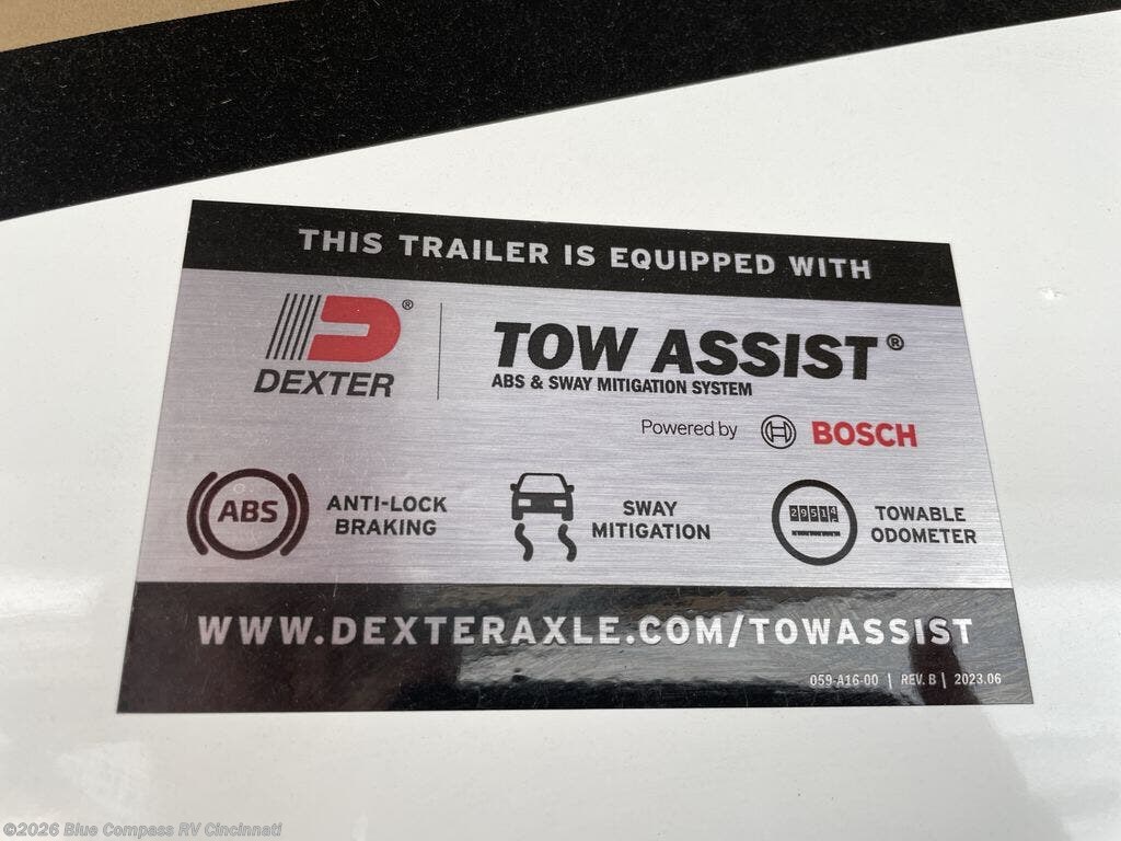 New 2025 Jayco Pinnacle 32RLTS available in Cincinnati, Ohio