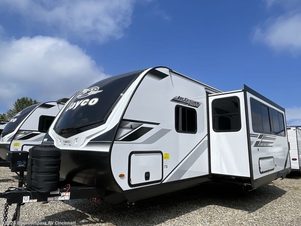 New 2026 Jayco Jay Feather 27BH available in Cincinnati, Ohio